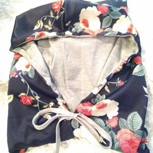 Hoodie Floral..Nwot